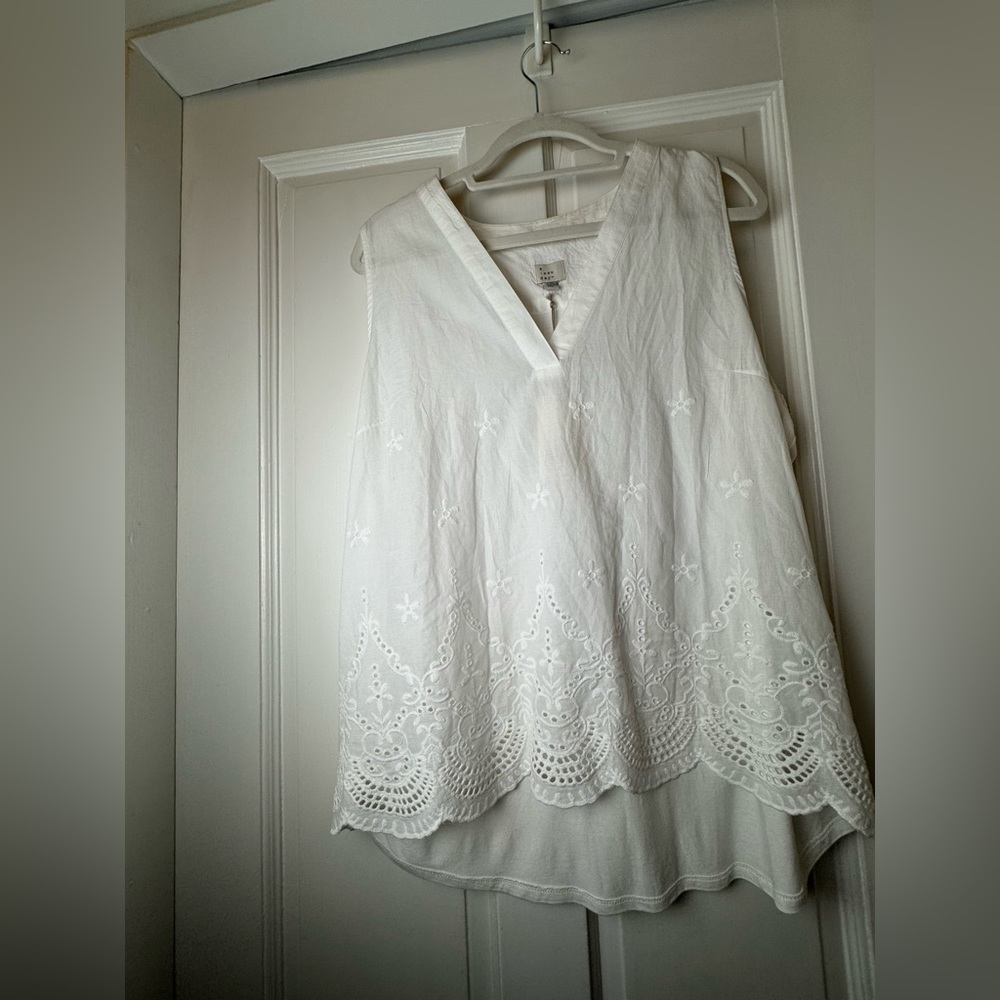 A new day, white sleeveless shirt, XXL